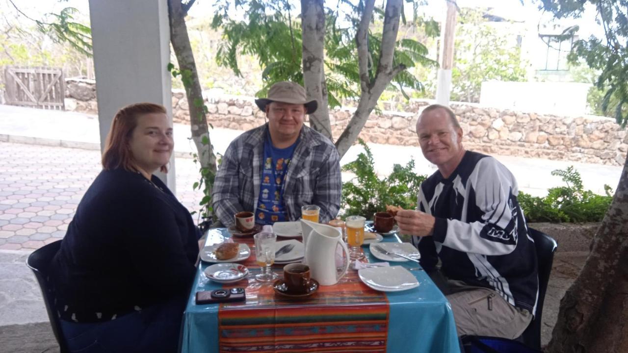 Hostal Cabanas Don Jorge Puerto Baquerizo Moreno Esterno foto