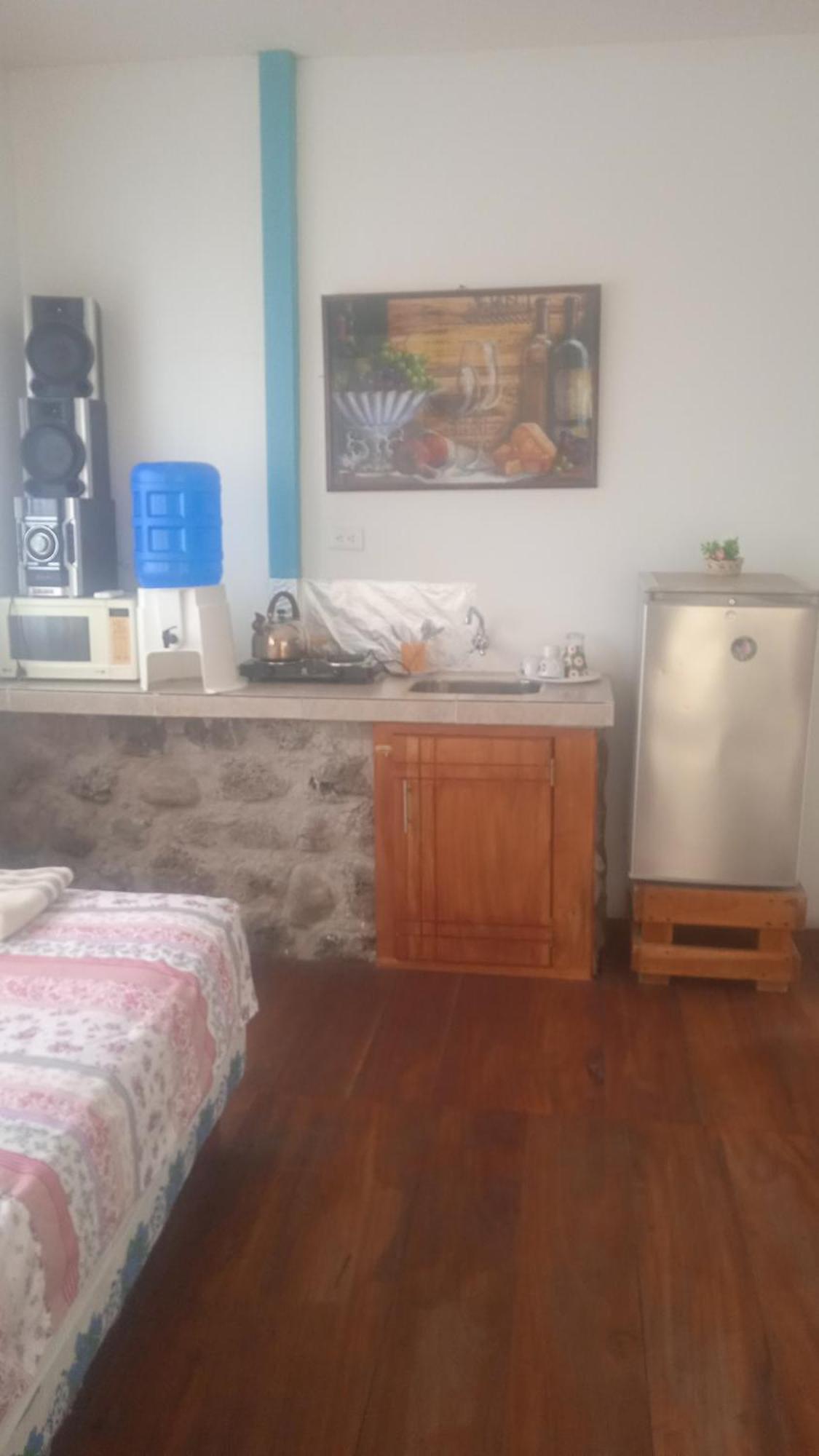 Hostal Cabanas Don Jorge Puerto Baquerizo Moreno Esterno foto